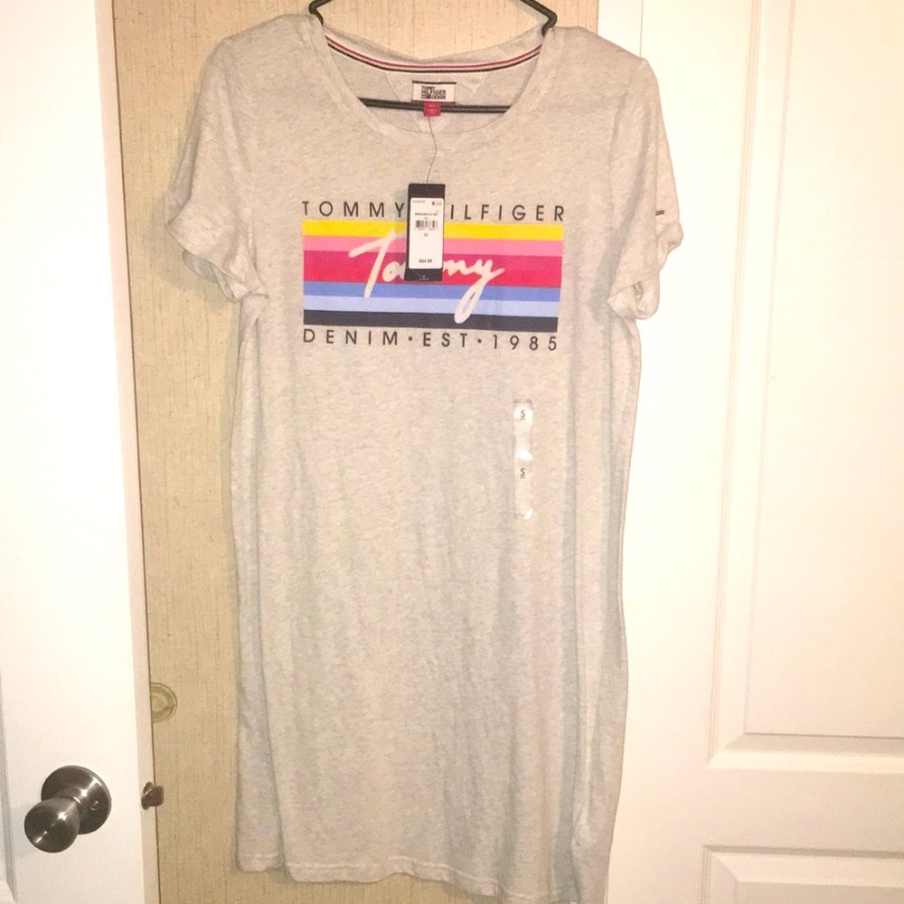 Graphic T-shirt Dress